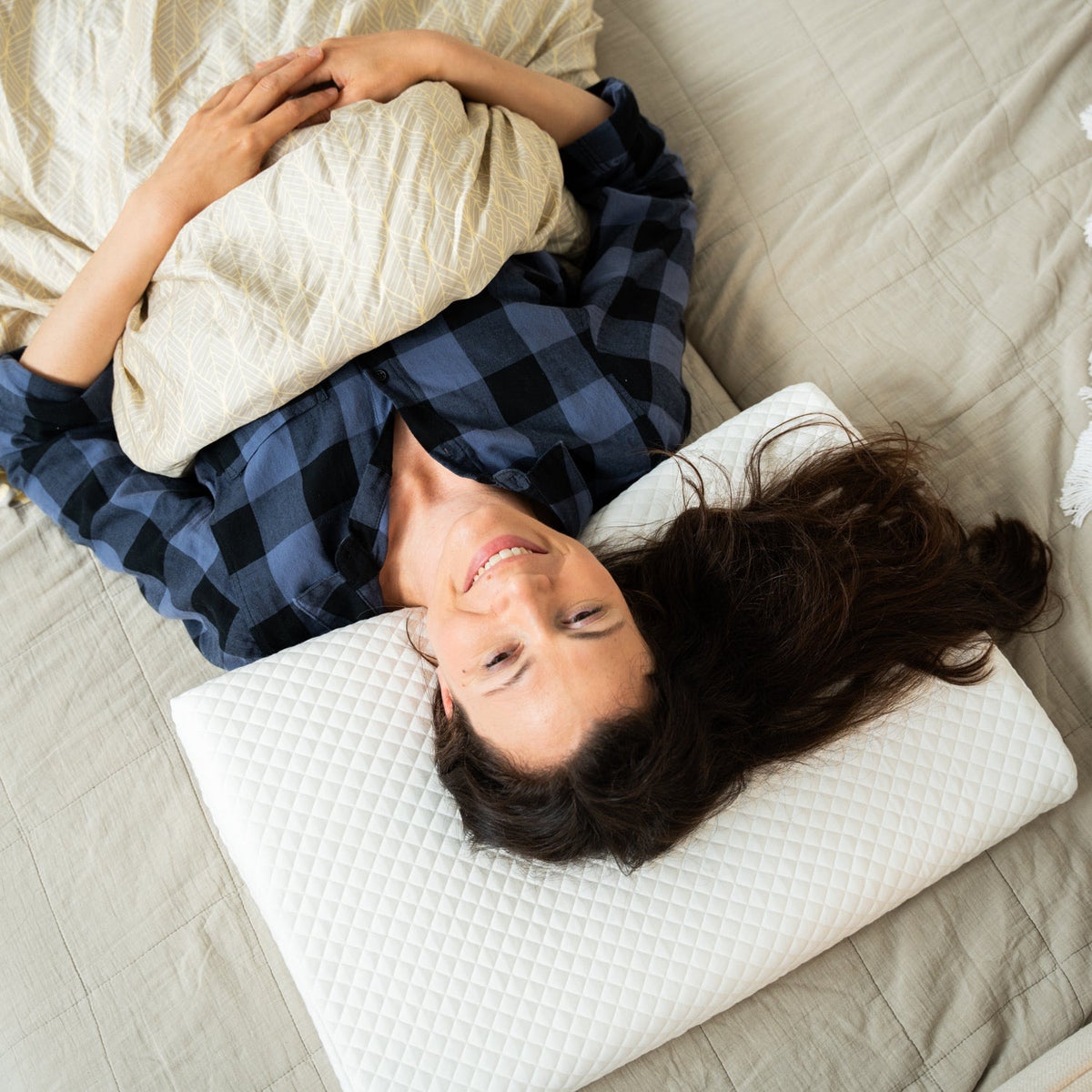 ERGO PILLOW - Ergonomisk støtte. Dybere søvn. Bedre restitution.